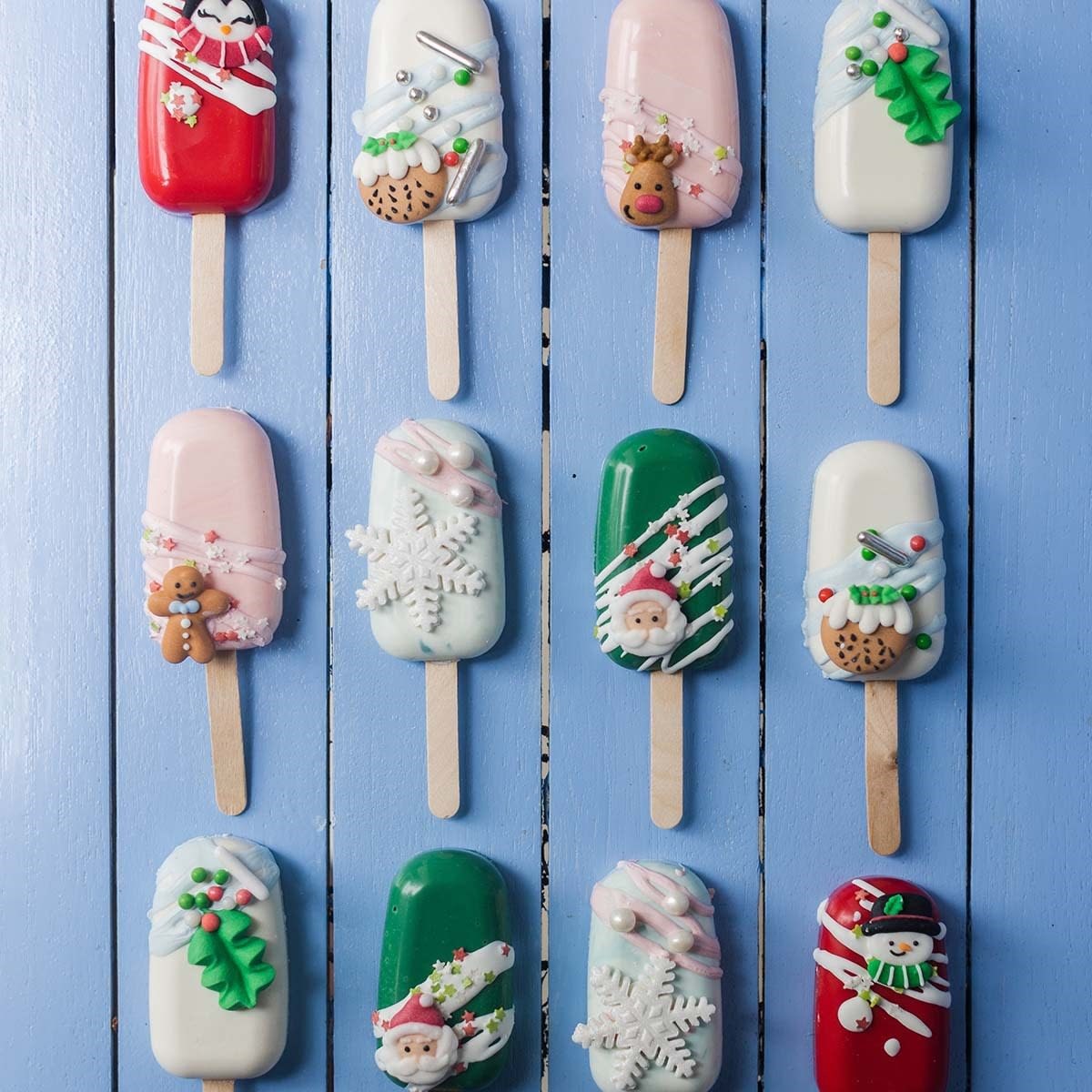 12pk Christmas Edible Sugar Decorations. Great for Cakes, Biscuits, Cupcakes and Other Festive Treats. 4 Beautiful Designs to Choose From.
